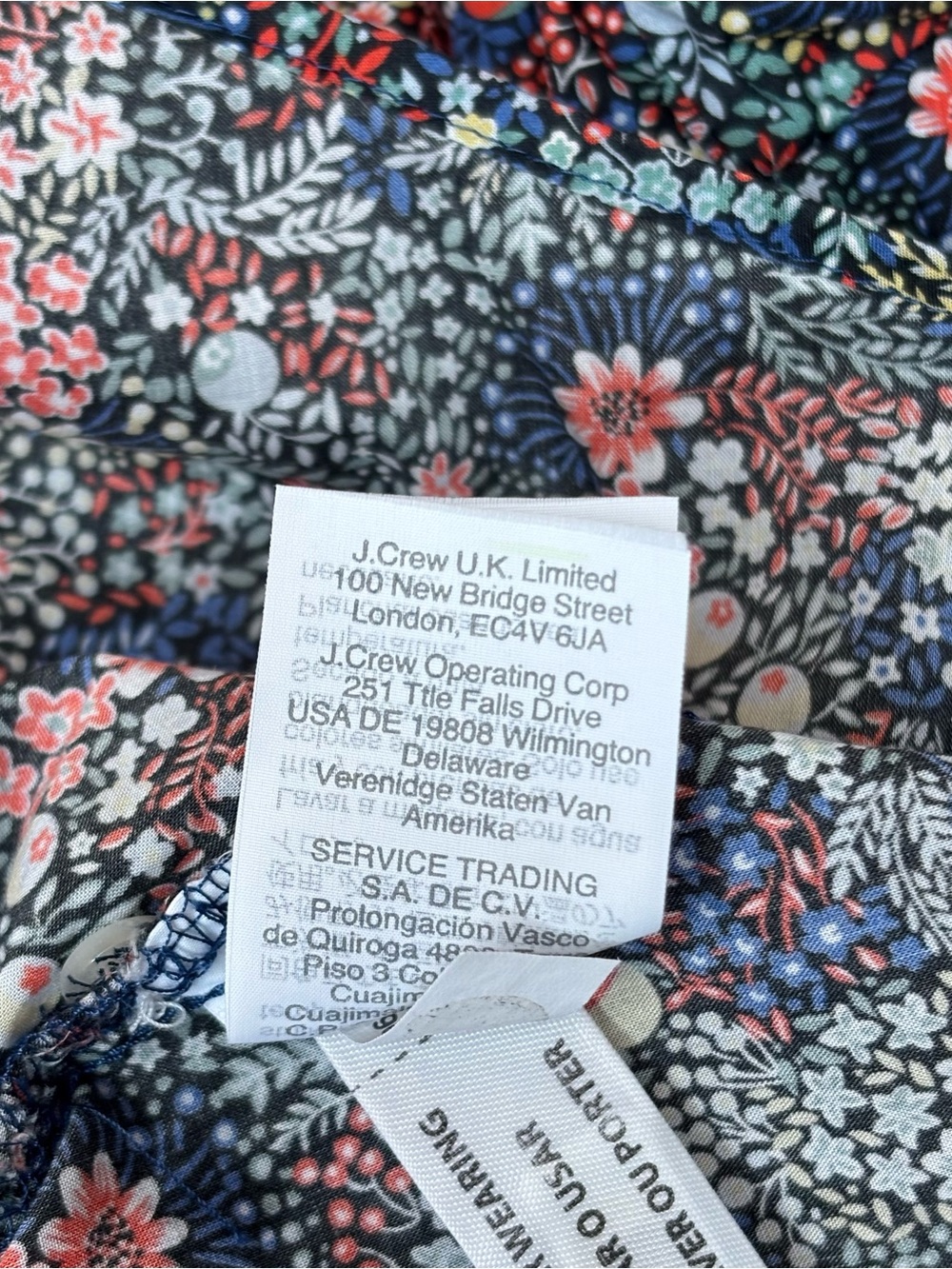 J. Crew Liberty London Perfect Shirt Elderberry Floral Size 2 Cottagecore Preppy - Picture 15 of 15